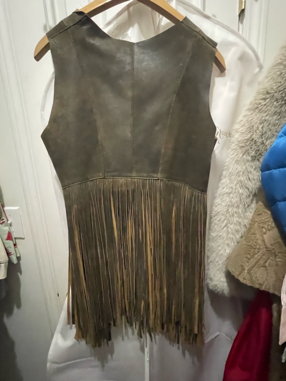 Overland Brown Suede Fringe Vest - genuine quality leather - Picture 3 of 3